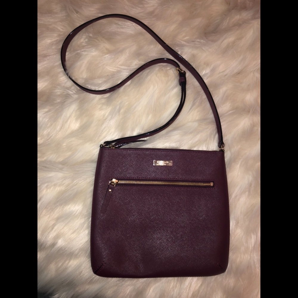 Like new Kate Spade crossbody.